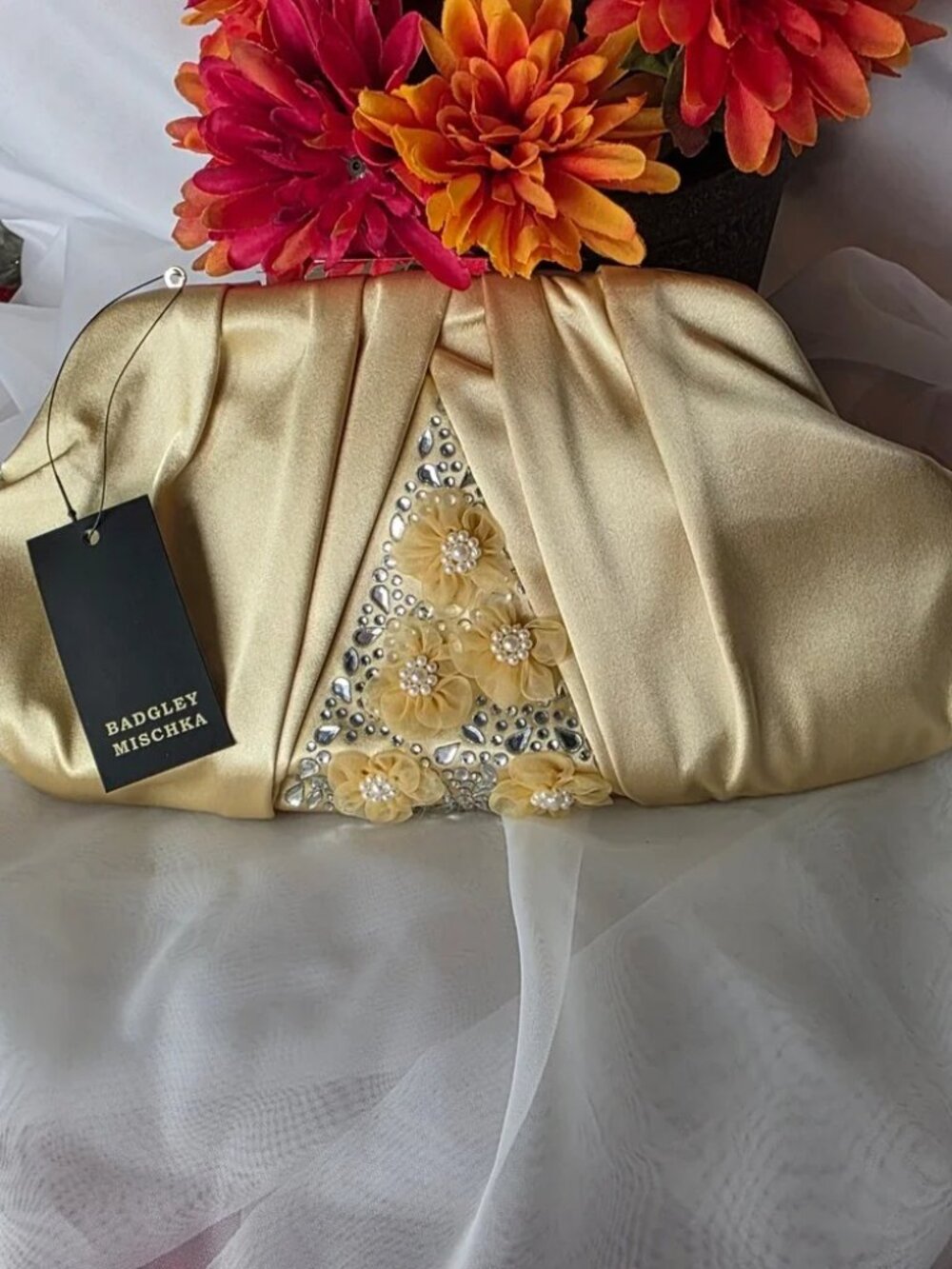 Badgley Mischka Gold Floral Satin Clutch Crystal Embellished Evening Bag TBF-908
